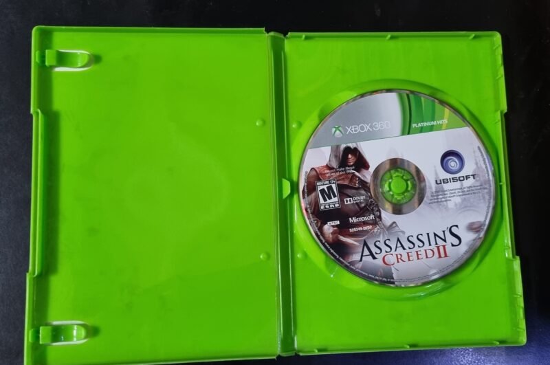 Jeu Xbox 360 Assassin's Creed II - Édition Collector Blanche Complète - 2009 - Etat Correct