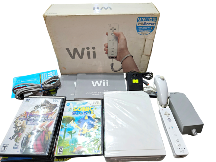 CONSOLA NINTENDO WII COLOR BLANCO COMPLETA EN CAJA FLASHEADA + JUEGOS