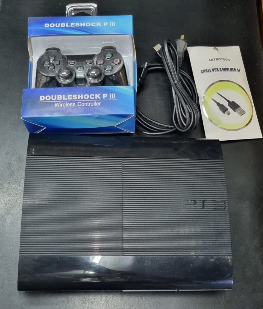 Console Sony Playstation 3 Ps3 Slim 120go avec une manette