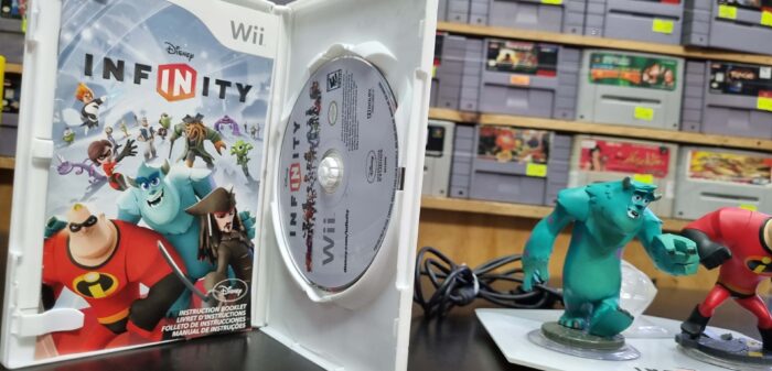 Disney Infinity 3 Personajes Y Dado (Monster Inc,Increibles,Pirates Del Caribe | Wii - Imagen 4