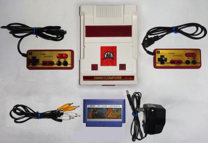 Consola Family Game de los 90s NTSC con Integrados + Juego