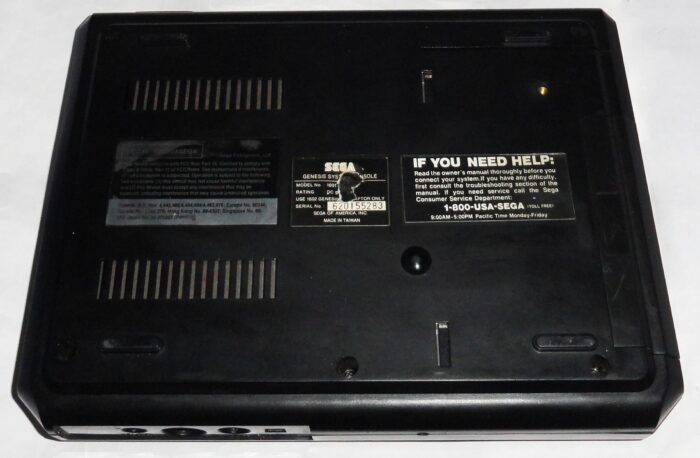 Sega Genesis Modelo 1 Original Completa + Joystick - Imagen 7