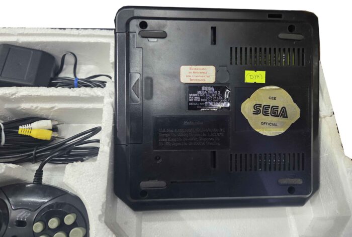 Consola 90s Compatible Cartucho Sega Genesis 2 Clon en caja - Imagen 3
