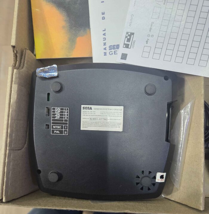 Consola 90s Compatible Cartucho Sega Genesis 3 Clon en caja - Imagen 4
