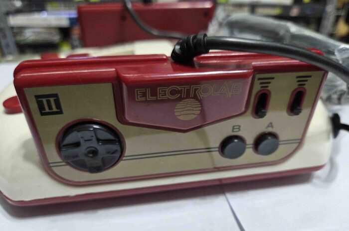 Consola 90s Electrolab Compatible Para Cartuchos Family Game Nuevas - Imagen 4